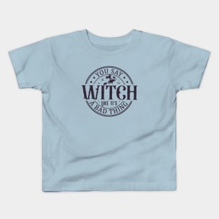 Salem Book Club, Bookish book Halloween - Spooky Witchy gifts | Witches reading Haunted Library Kids T-Shirt